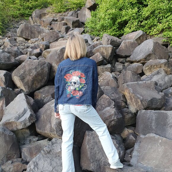 Scull Painted Denim Jacket, Handmade Painted Jacket, Jean Jacket Painted Scull - Picture 3 of 5